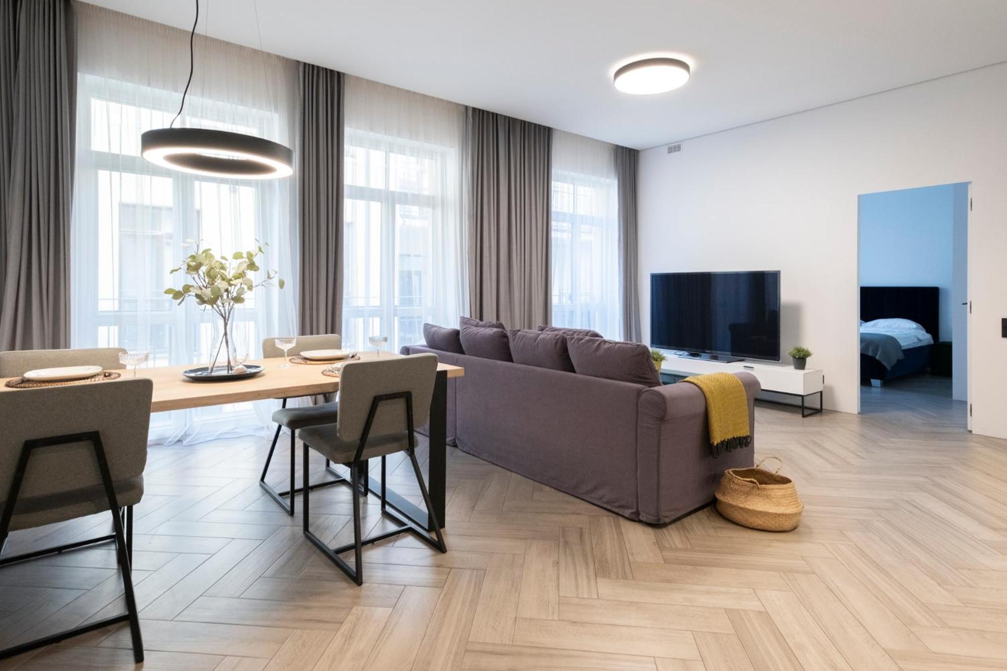 Cohost I Oldtown 60M2 Apt W-Garage Parking, Balcony & Self Check-In VNO Exterior photo