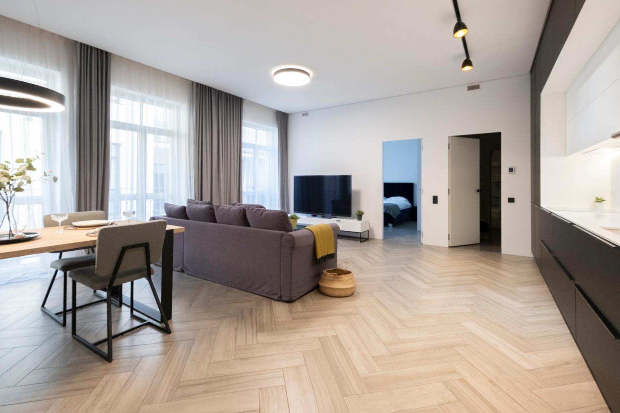 Cohost I Oldtown 60M2 Apt W-Garage Parking, Balcony & Self Check-In VNO Exterior photo