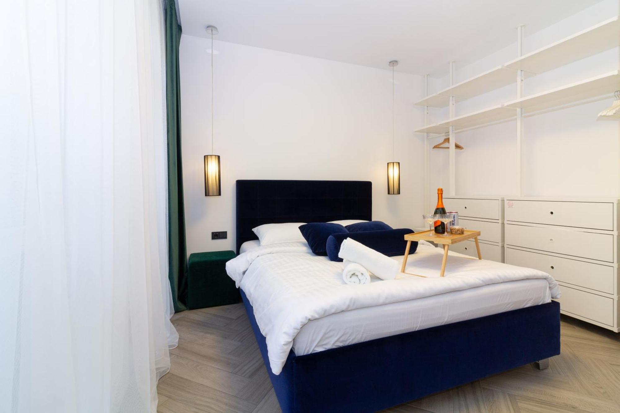 Cohost I Oldtown 60M2 Apt W-Garage Parking, Balcony & Self Check-In VNO Exterior photo